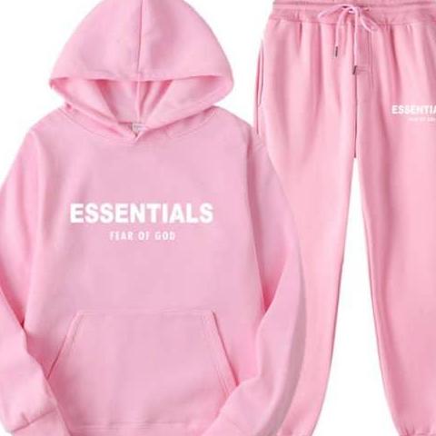 essentialshoodiec